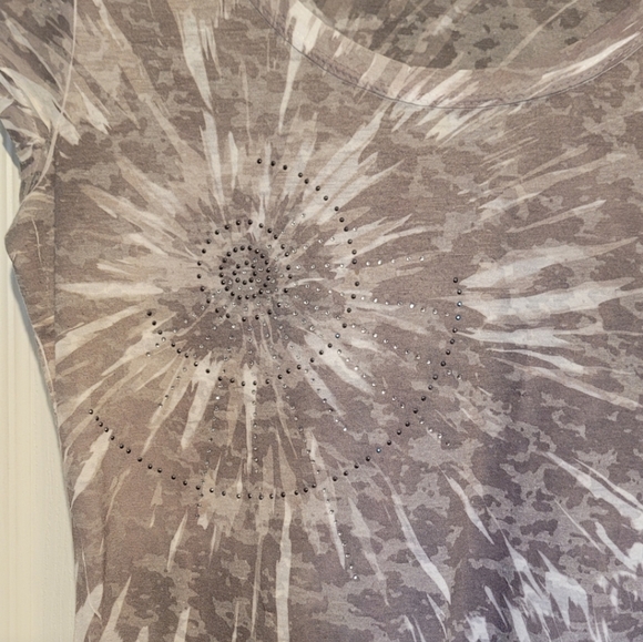 I.N.C Sheer Short Sleeve Top w/Rhinestone Designs - Picture 4 of 5